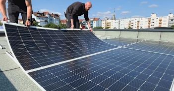 OSNATECH startet innovative Leichtbau-PV-Offensive mit Euronergy Europe und Sunman-Modulen OSNATECH startet innovative Leichtbau-PV-Offensive mit Euronergy Europe und (Foto: OSNATECH)