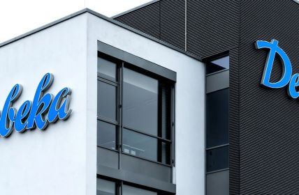 Debeka Bausparkasse gewinnt Service-Preis 2026 in Kategorie Kredit (Foto: AdobeStock - EKH-Pictures - 411349177)