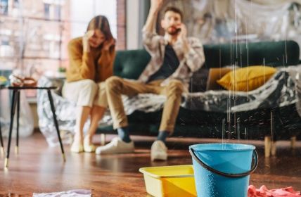 Allianz modernisiert Wohngebäudeversicherungen: Transparente Tariflinien, modulare Bausteine, flexible (Foto: AdobeStock - Gorodenkoff - 555123615)